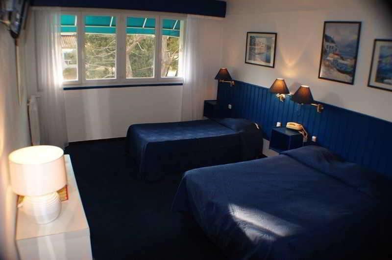 Hotel La Potiniere Hyères Buitenkant foto
